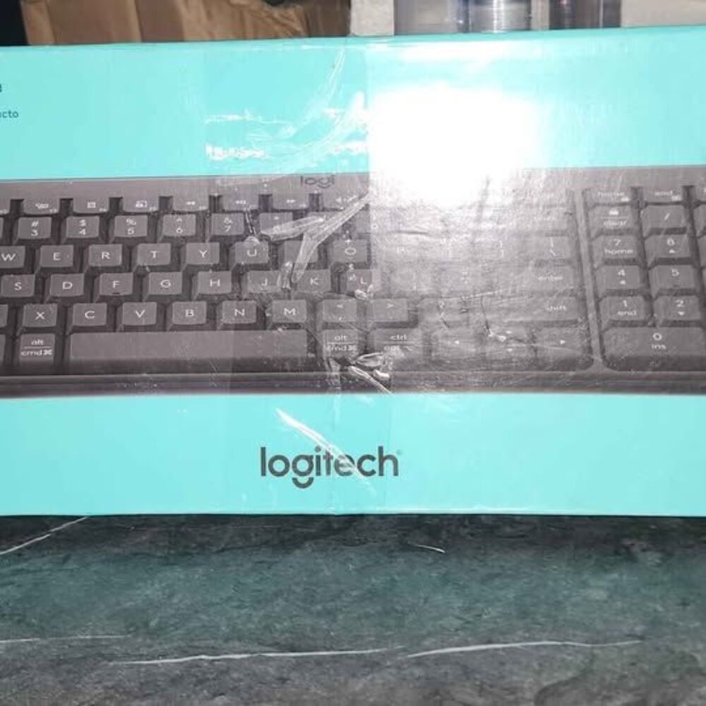 Logitech K250 Compact Wireless Keyboard - Picture 3 of 3